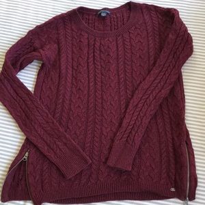 American Eagle 🦅 Sweater